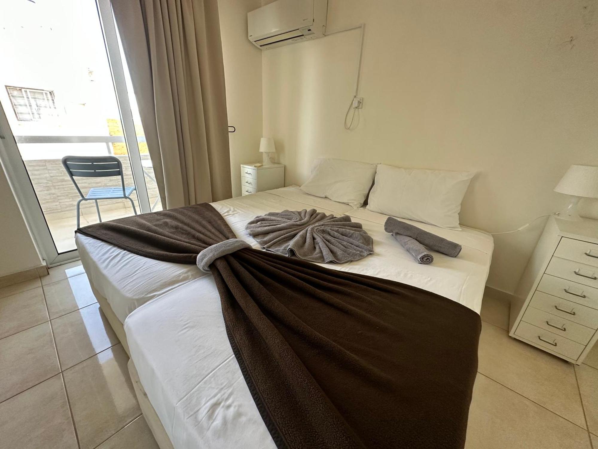 Sun Plaza Suites - Adults Only Ayia Napa Bagian luar foto
