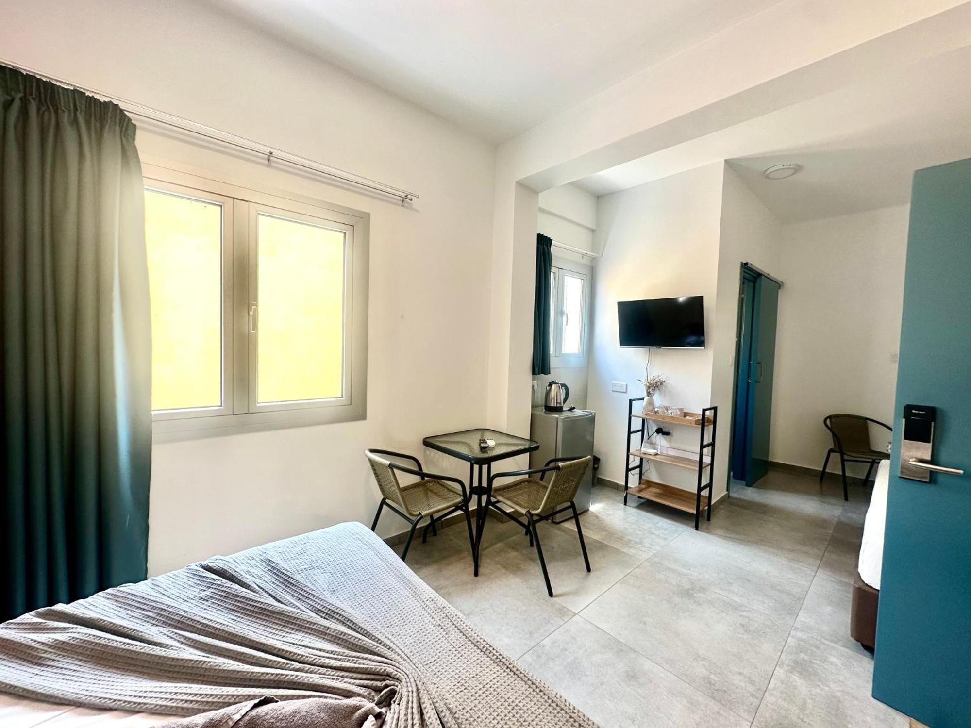 Sun Plaza Suites - Adults Only Ayia Napa Bagian luar foto