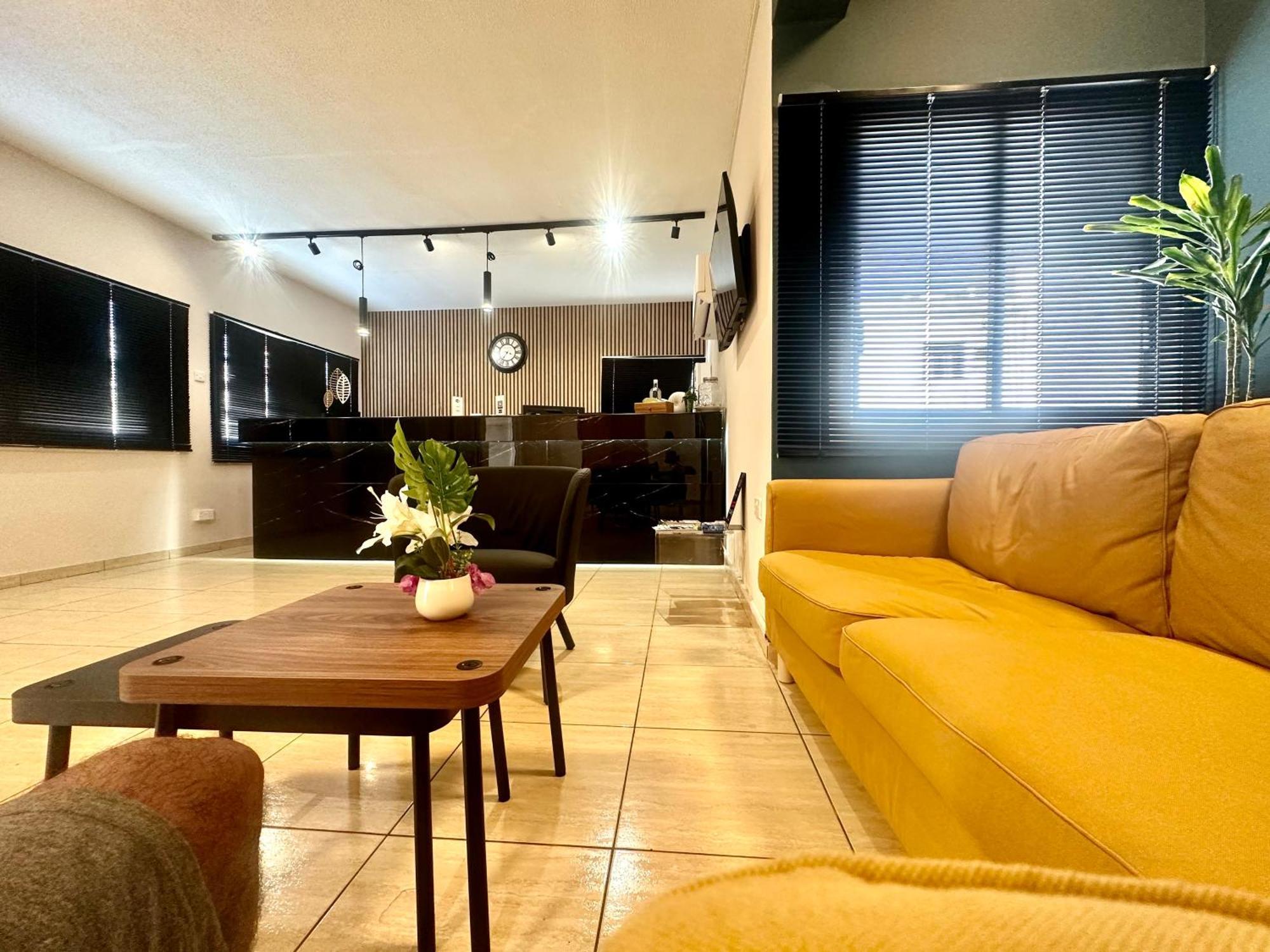 Sun Plaza Suites - Adults Only Ayia Napa Bagian luar foto